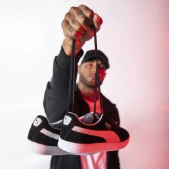 Coupon 👏 Baskets Suede Classic 374915 Puma Black Puma White ✔️ -Puma Soldes 2022 puma 240936 374915 01 20201112T141937 05