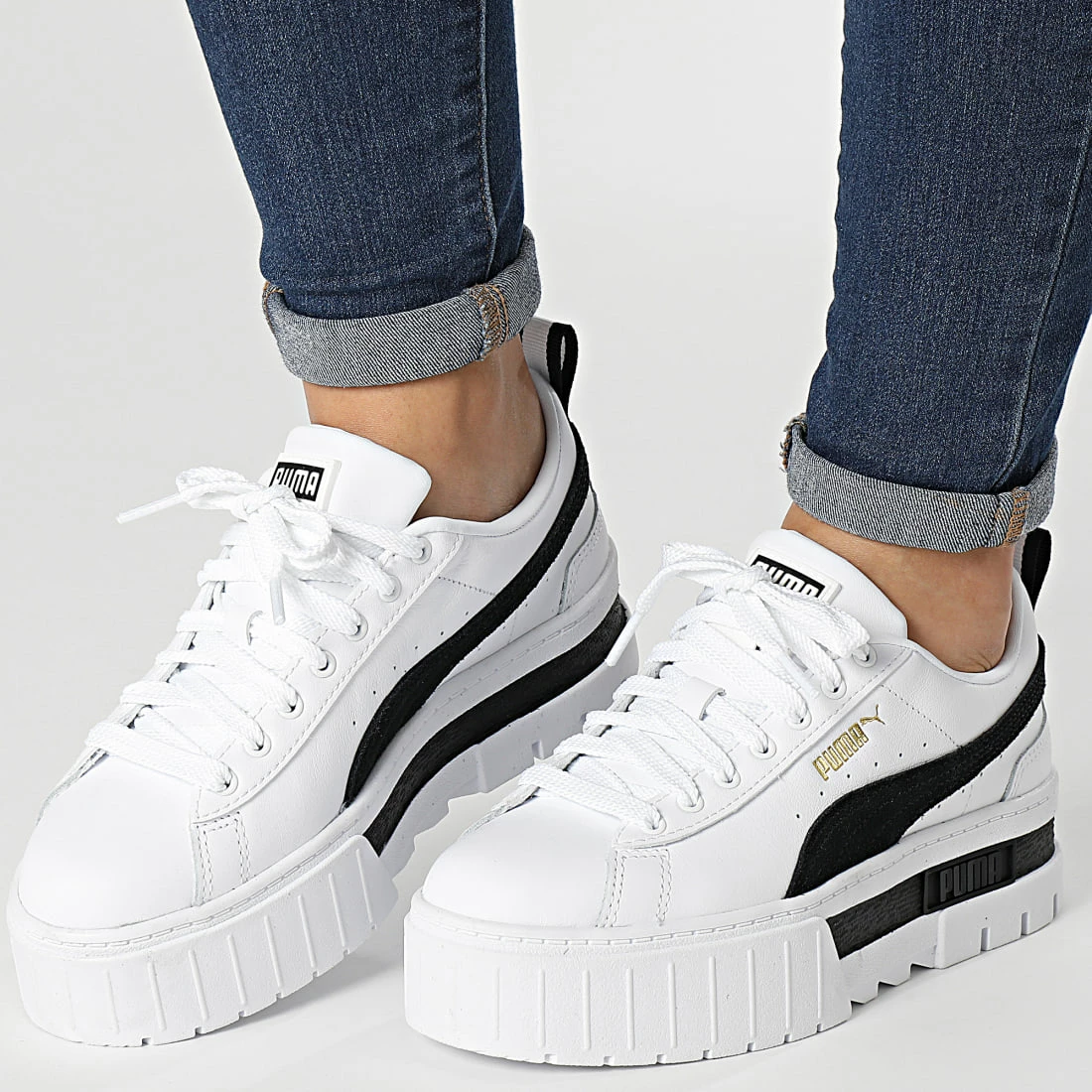 Bon marché 🔥 Baskets Femme Mayze Leather 381983 Puma White Puma Black ⭐ 3 Bon marché 🔥 Baskets Femme Mayze Leather 381983 Puma White Puma Black ⭐
