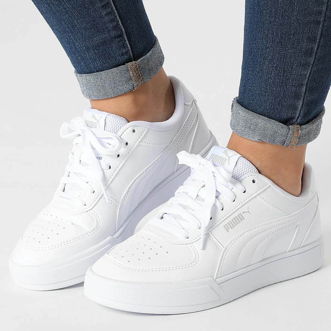 Acheter ✔️ Baskets Femme Caven Jr 382056 White Gray Violet de Puma ❤️ 3 Acheter ✔️ Baskets Femme Caven Jr 382056 White Gray Violet de Puma ❤️