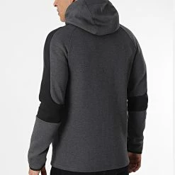 Meilleure affaire 🎁 Sweat Zippé Capuche 585812 Gris Anthracite Chiné de Puma ❤️ -Puma Soldes 2022 puma 281082 585812 07 20210827T143754 04