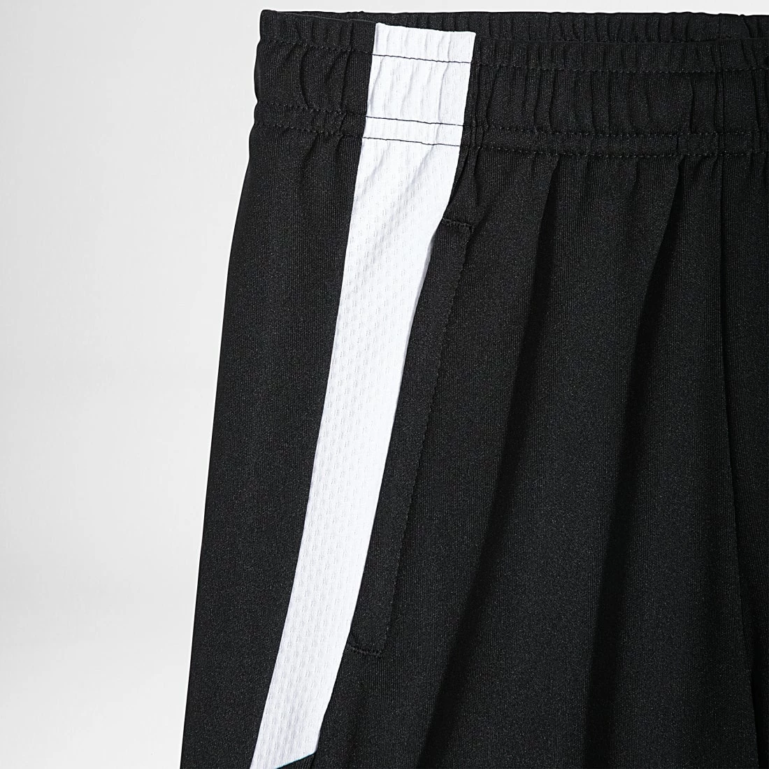 Promo 🤩 Short Jogging Enfant Team Liga Noir de Puma 🎁 5 Promo 🤩 Short Jogging Enfant Team Liga Noir de Puma 🎁 – Image 3