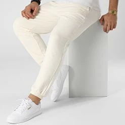 Acheter 🔥 Pantalon Jogging Classics Relaxed 535058 Beige de Puma 🌟 -Puma Soldes 2022 puma 298416 535058 99 20220124T161420 03