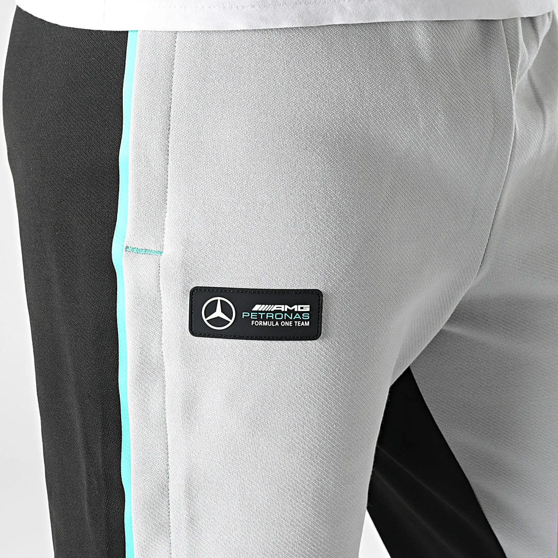 Meilleure vente 🛒 Pantalon Jogging A Bandes Mercedes AMG Petronas 533608 Gris Clair Noir de Puma 🥰 4 Meilleure vente 🛒 Pantalon Jogging A Bandes Mercedes AMG Petronas 533608 Gris Clair Noir de Puma 🥰 – Image 2