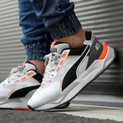 Meilleur prix 🧨 Baskets Mirage Sport Tech 383107 White Black Castlerock de Puma 😀 -Puma Soldes 2022 puma 313971 383107 01 20220415T153212 06