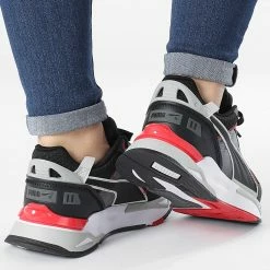 Remise ⭐ Baskets Femme Mirage Sport Tech 384510 Black Dark Shadow Red de Puma 👏 -Puma Soldes 2022 puma 316769 384510 03 20220510T154806 04