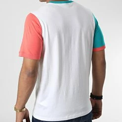 Nouveau 🛒 Tee 👚 Shirt Classics Block 535617 Blanc de Puma 👍 -Puma Soldes 2022 puma 326117 535617 02 20220706T155300 04