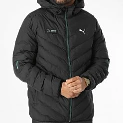 Promo 😀 Doudoune Capuche MAPF1 MT7 Ecolite 534899 Noir de Puma 🛒 -Puma Soldes 2022 puma 327776 534899 01 20220713T152457 03