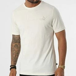 Nouveau ⌛ Tee 👕 Shirt Essential Embroidery Logo Beige de Puma 🧨