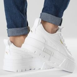 Top 10 🔥 Baskets Femme Mayze Leather 384527 Puma White Puma Team Gold ❤️ -Puma Soldes 2022 puma 328597 384527 01 20221115T135337 04