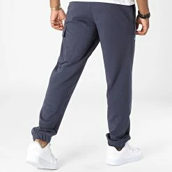 Promo ✨ Pantalon Jogging OM Football Culture 767316 Bleu Marine Doré de Puma ⭐ 9 Promo ✨ Pantalon Jogging OM Football Culture 767316 Bleu Marine Doré de Puma ⭐ -Puma Soldes 2022 puma 331761 767316 02 20220809T154723 04