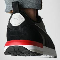 Tout neuf 🎉 Baskets Puma R22 383462 Black Puma Black Gray Violet 👍 -Puma Soldes 2022 puma 332474 383462 16 20220818T161232 04