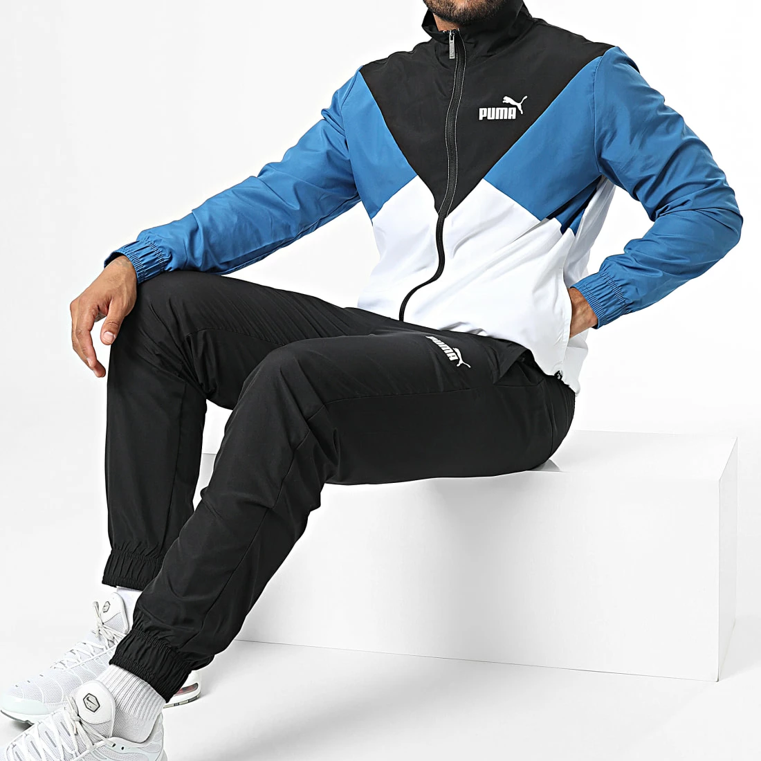 Remise 🥰 Ensemble Veste Zippée et Pantalon Jogging 670036 Noir Blanc Bleu de Puma ⌛ 2 Remise 🥰 Ensemble Veste Zippée et Pantalon Jogging 670036 Noir Blanc Bleu de Puma ⌛