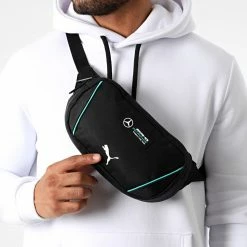 Vente flash 🌟 Sac Banane AMG Mercedes Portable 079127 Noir de Puma 🛒 -Puma Soldes 2022 puma 335960 079127 01 20220907T090846 02