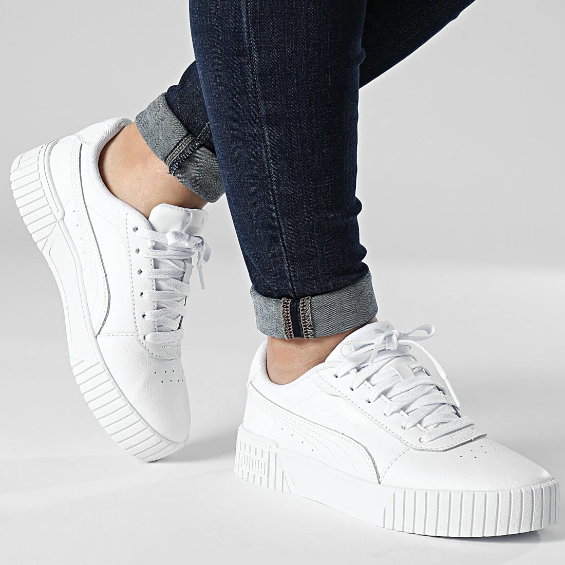Acheter 🤩 Baskets Femme Carina 2 385949 Puma White Puma Silver 🛒 5 Acheter 🤩 Baskets Femme Carina 2 385949 Puma White Puma Silver 🛒 – Image 3