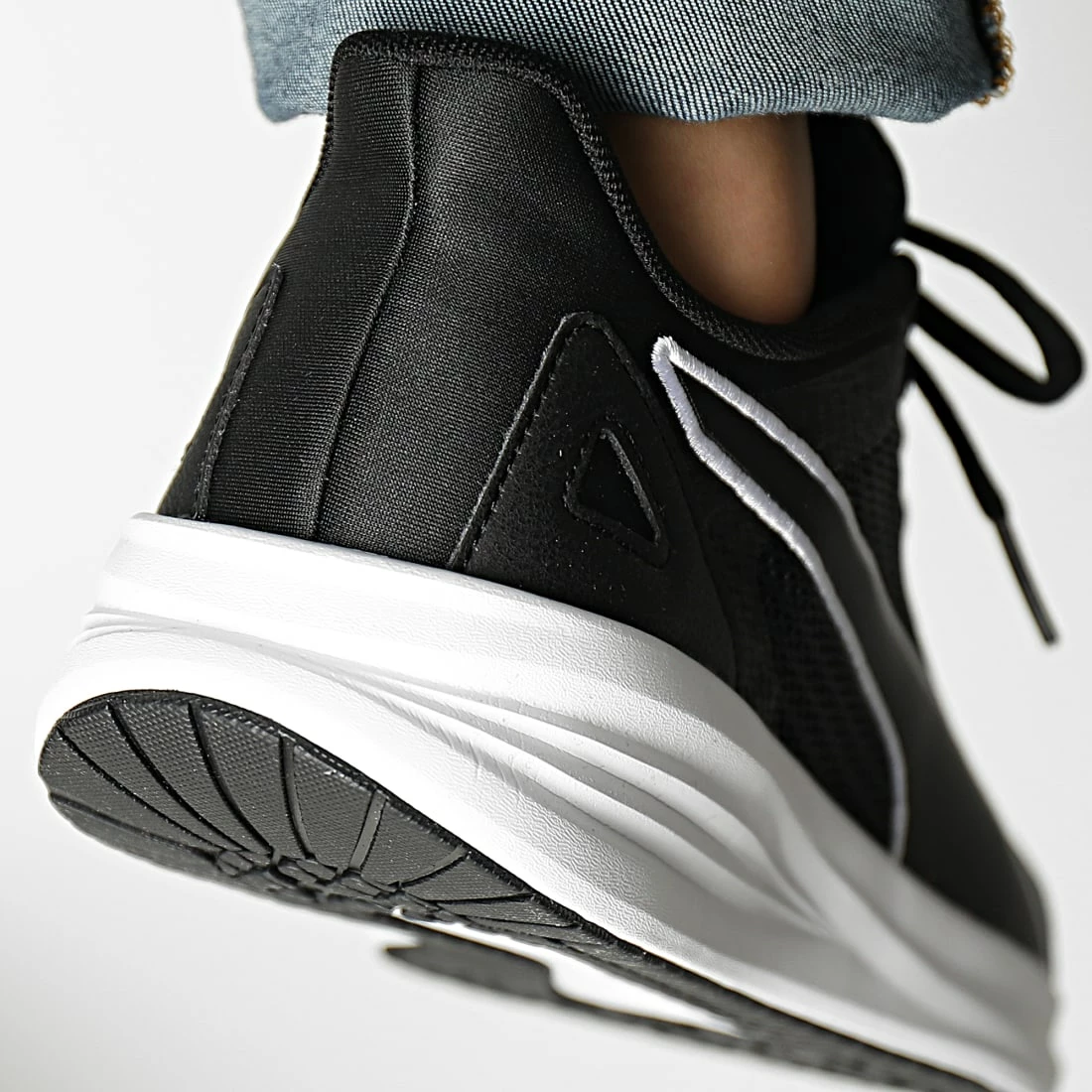 Nouveau 👏 Baskets Transport Modern 377030 Black Puma White Puma Silver 😍 6 Nouveau 👏 Baskets Transport Modern 377030 Black Puma White Puma Silver 😍 – Image 4