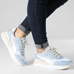 Offres 🥰 Baskets Femme R78 Voyage 380729 Blue Wash White Island Pink de Puma 👍 -Puma Soldes 2022 puma 341814 380729 16 20221028T120612 03