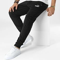 Coupon 🥰 Pantalon Jogging 849854 Noir de Puma ✔️ 8 Coupon 🥰 Pantalon Jogging 849854 Noir de Puma ✔️ -Puma Soldes 2022 puma 342117 849854 01 20221108T152008 03