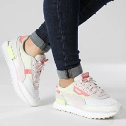 Meilleure affaire 🎉 Baskets Femme Future Rider Interest 387694 Puma White Pistachio 💯 -Puma Soldes 2022 puma 342508 387694 01 20221028T120323 03