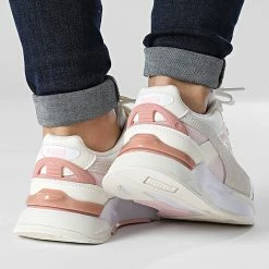 Meilleur prix ✨ Baskets Femme Mirage Sport Loom Tonal 384895 Marshmallow Chalk Pink de Puma 🎁 -Puma Soldes 2022 puma 343241 384895 01 20221028T120509 04