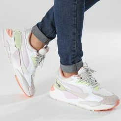 Nouveau 👍 Baskets Femme RS-Z 🍬 Candy 388587 Puma White Lavender Fog 💯 -Puma Soldes 2022 puma 347039 388587 02 20221115T135103 03