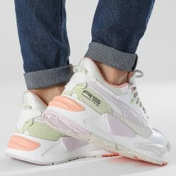 Nouveau 👍 Baskets Femme RS-Z 🍬 Candy 388587 Puma White Lavender Fog 💯 -Puma Soldes 2022 puma 347039 388587 02 20221115T135105 04