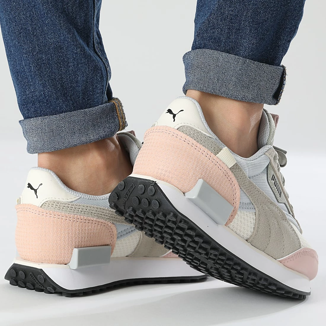 Top 10 🛒 Baskets Femme Future Rider Interest 387694 Pristine Platinum Grey de Puma ✔️ 6 Top 10 🛒 Baskets Femme Future Rider Interest 387694 Pristine Platinum Grey de Puma ✔️ – Image 4