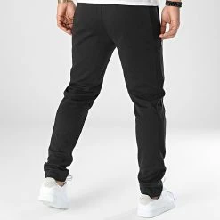 Acheter 🎉 Pantalon Jogging Mercedes AMG Petronas 538463 Noir de Puma 💯 -Puma Soldes 2022 puma 348163 538463 01 20221118T152954 04